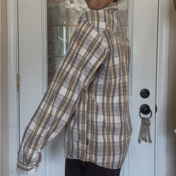 Patagonia Men’s Organic Cotton Plaid Button Down Casual Size Large - Picture 3 of 6